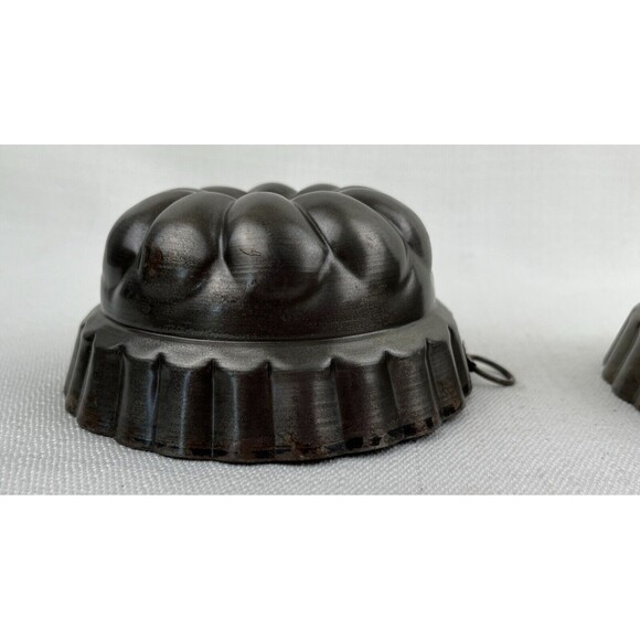 Metal Candle Pudding Jello Mold Pan W/Hanger Wall Decor Park Design Lot Of 2 Vtg - Picture 5 of 9
